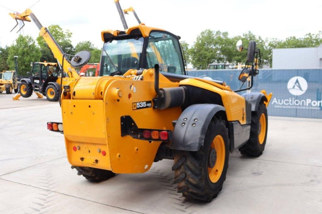 Teleskoplader du type JCB 535-125, Gebrauchtmaschine en Antwerpen (Photo 7)