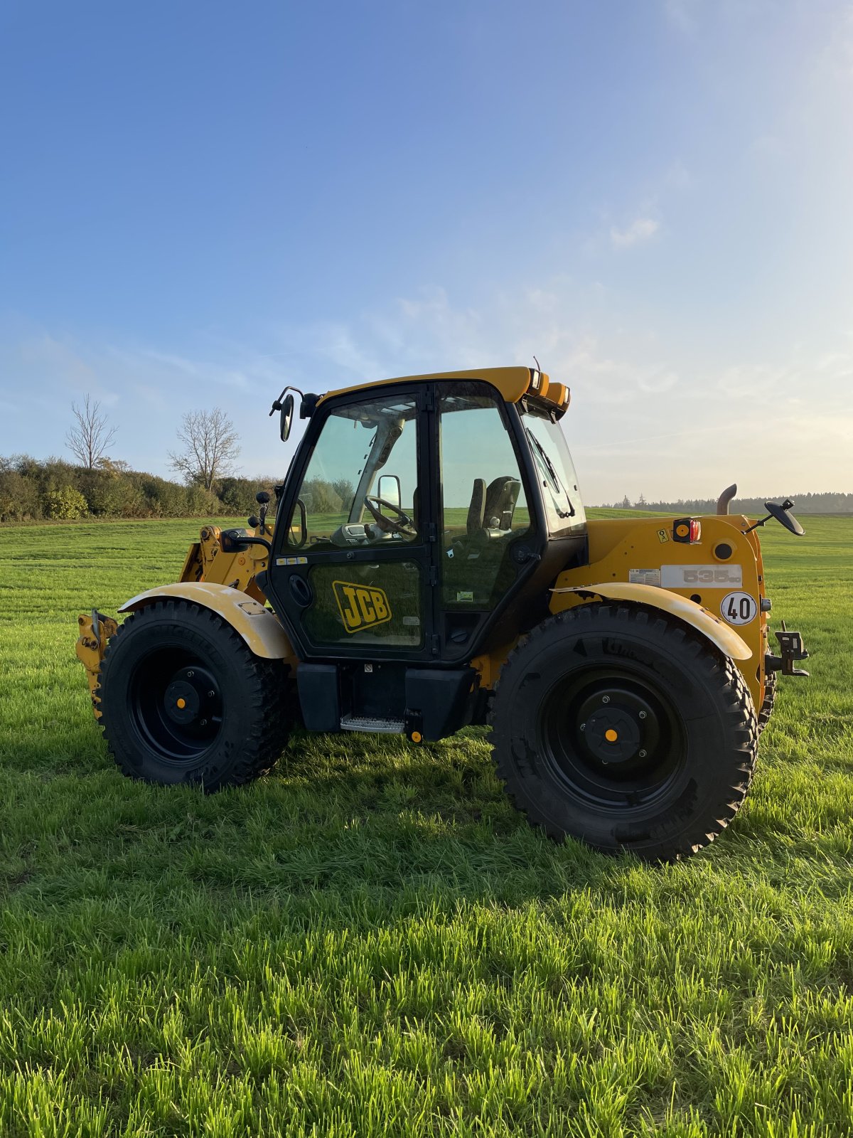 Teleskoplader of the type JCB 535-60, Gebrauchtmaschine in Oberschneiding (Picture 1)