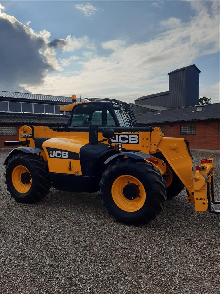 Teleskoplader van het type JCB 535-95 Agri Super kun kørt 3130 timer og helt ny dæk., Gebrauchtmaschine in Bylderup-Bov (Foto 1)