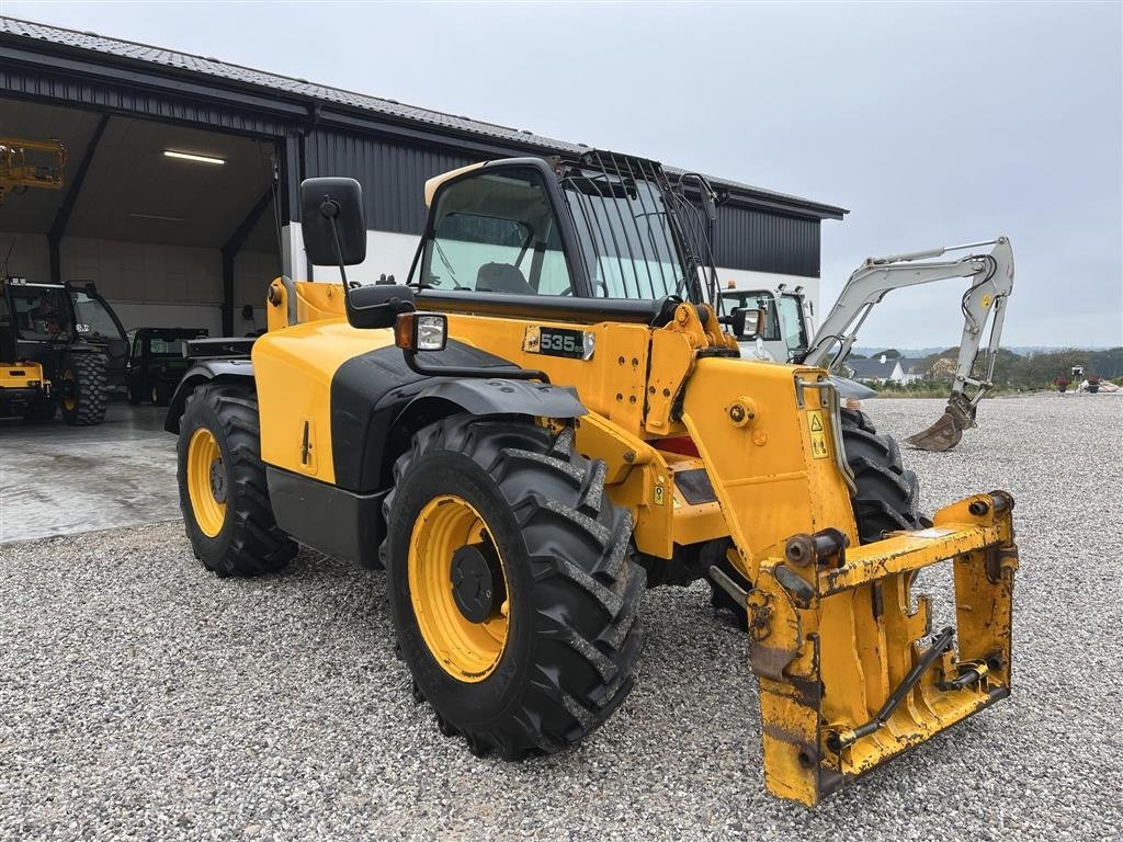 Teleskoplader du type JCB 535-95, Gebrauchtmaschine en Mariager (Photo 4)