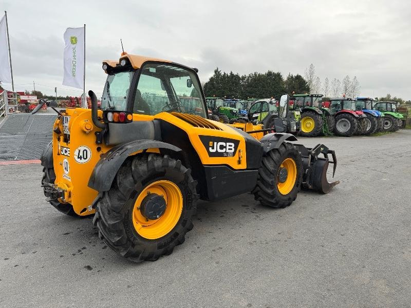 Teleskoplader des Typs JCB 536-60 AGRI, Gebrauchtmaschine in Wargnies Le Grand (Bild 4)