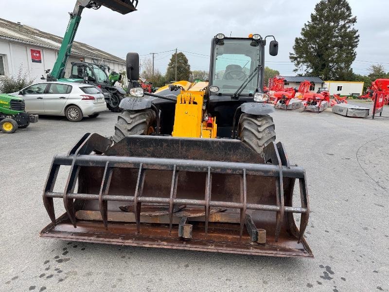 Teleskoplader des Typs JCB 536-60 AGRI, Gebrauchtmaschine in Wargnies Le Grand (Bild 2)