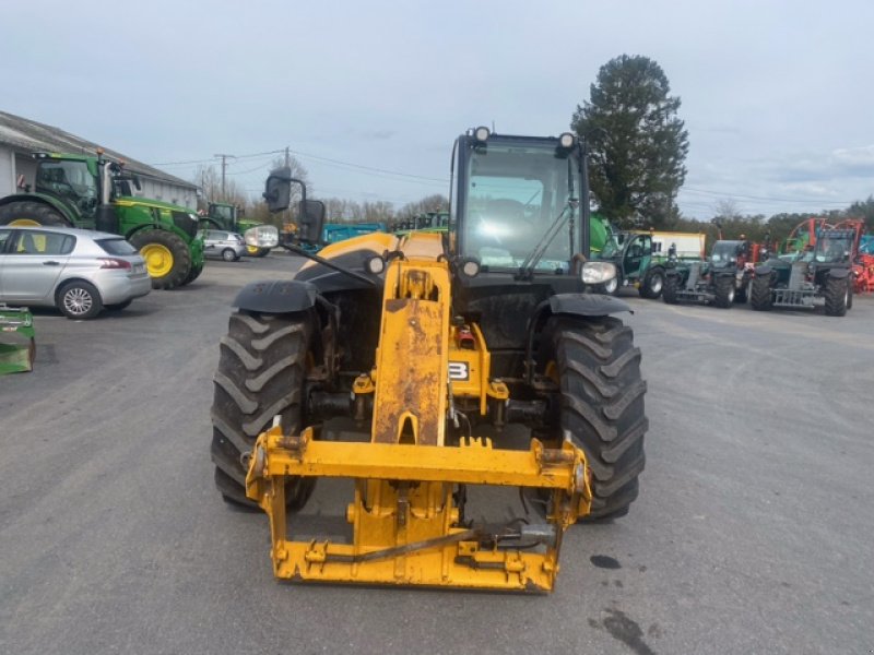 Teleskoplader типа JCB 536-70 AGRISUPER, Gebrauchtmaschine в Wargnies Le Grand (Фотография 2)