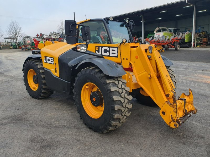 Teleskoplader of the type JCB 536-70 lp, Gebrauchtmaschine in DOMFRONT (Picture 1)