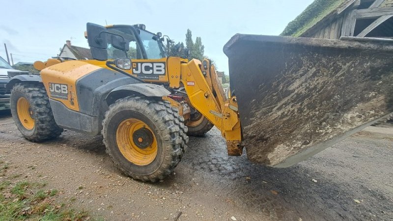 Teleskoplader tip JCB 536-70, Gebrauchtmaschine in PITHIVIERS Cedex (Poză 1)