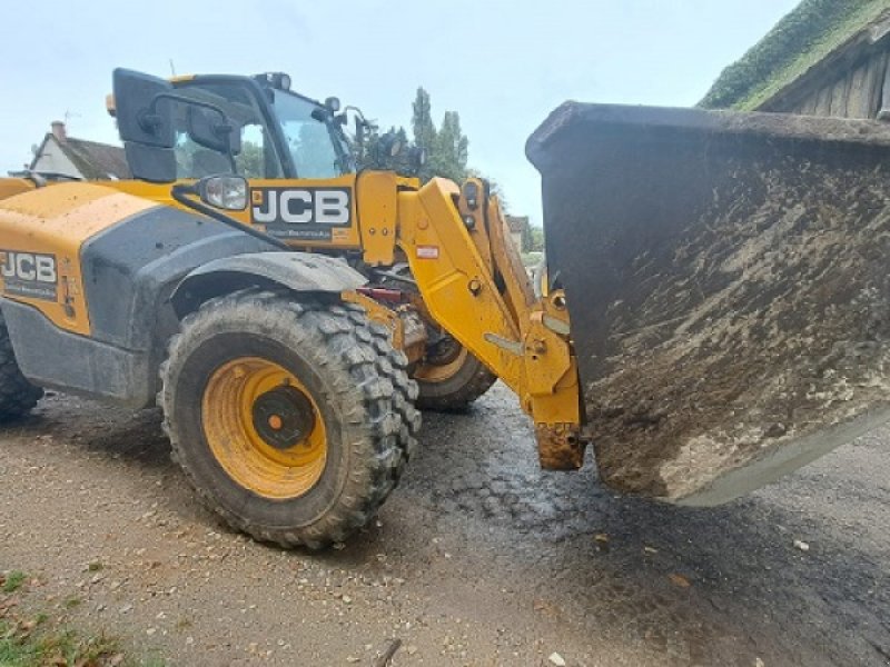 Teleskoplader van het type JCB 536-70, Gebrauchtmaschine in PITHIVIERS Cedex