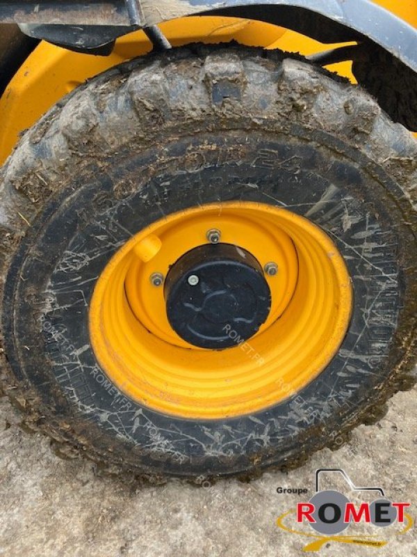 Teleskoplader des Typs JCB 536-70, Gebrauchtmaschine in Gennes sur glaize (Bild 2)