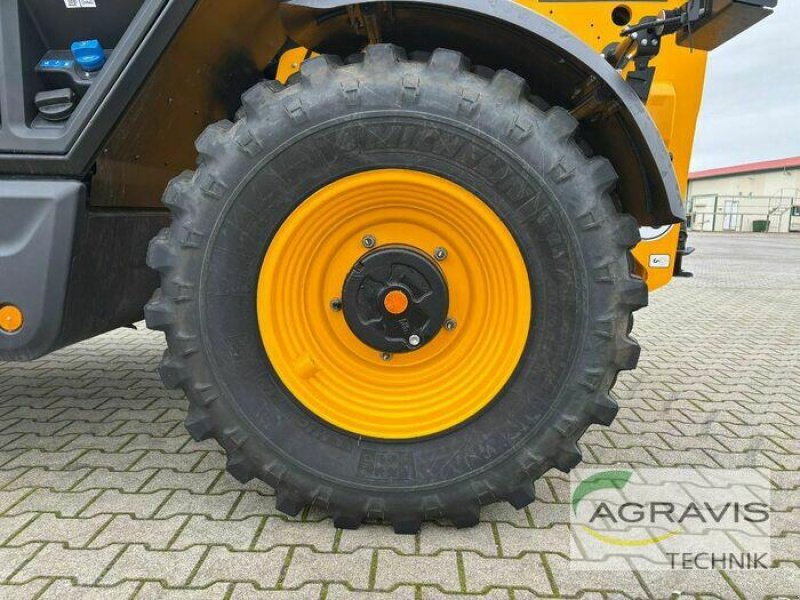 Teleskoplader des Typs JCB 536-95 AGRI XTRA STUFE V, Gebrauchtmaschine in Calbe / Saale (Bild 9)