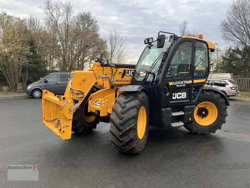 Teleskoplader of the type JCB 536-95 Agri Xtra, Neumaschine in Tönisvorst (Picture 1)