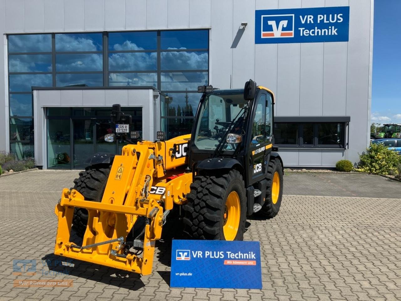 Teleskoplader van het type JCB 538-70 AGRI SUPER STUFE V, Gebrauchtmaschine in Osterburg (Foto 1)