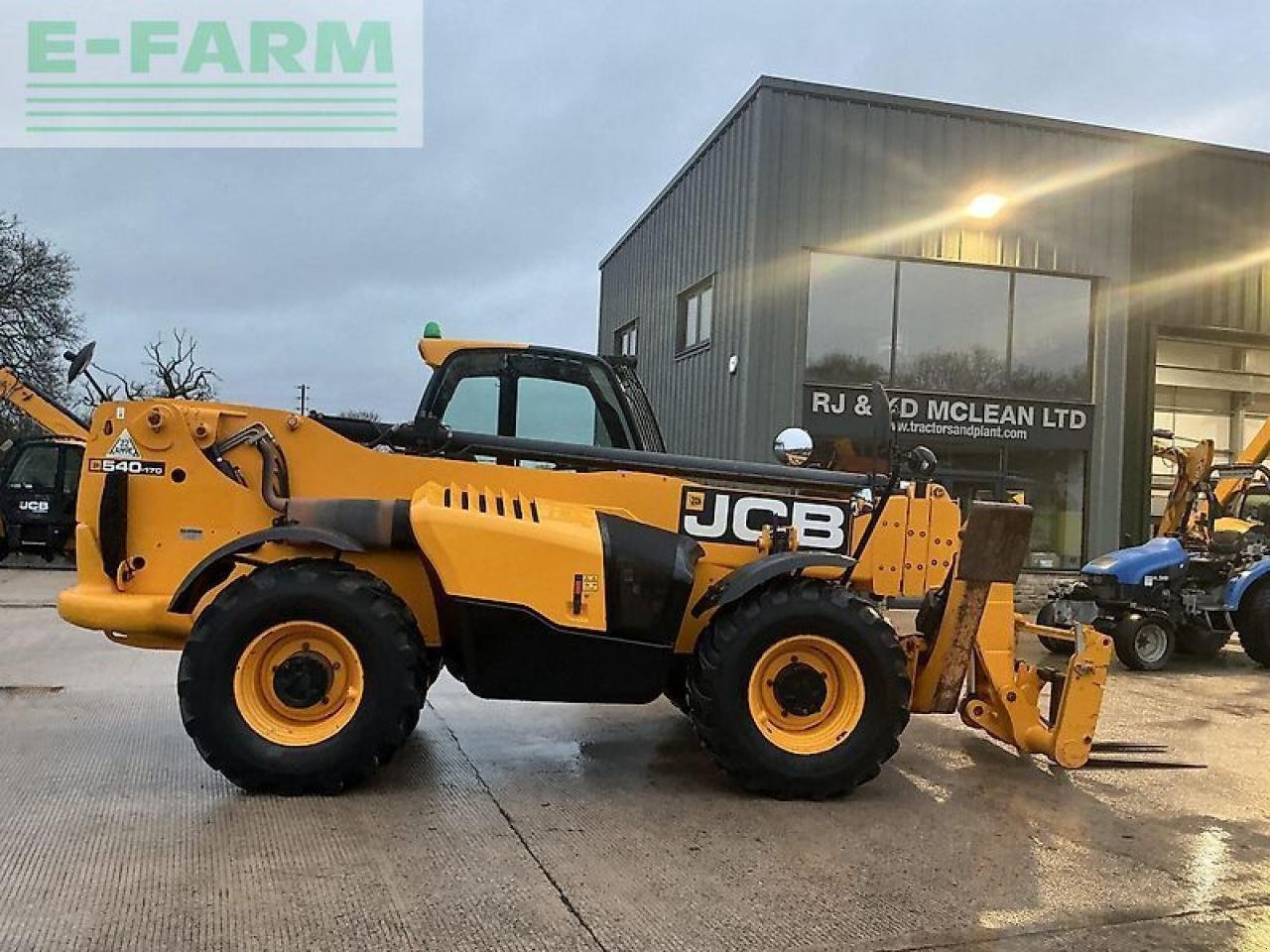 Teleskoplader of the type JCB 540-170 telehandler, Gebrauchtmaschine in SHAFTESBURY (Picture 2)