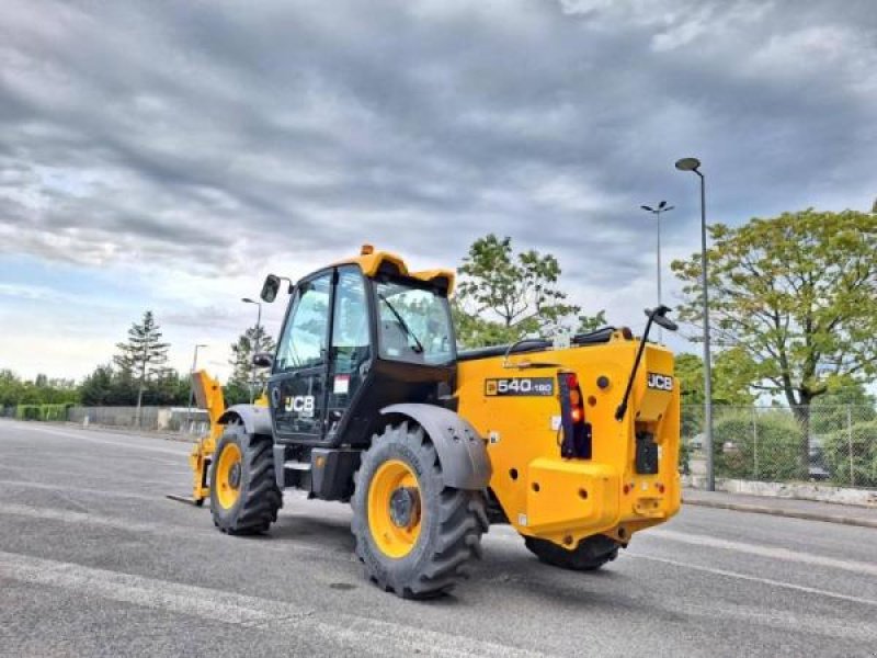 Teleskoplader of the type JCB 540 180 HiViz, Gebrauchtmaschine in senlis (Picture 3)