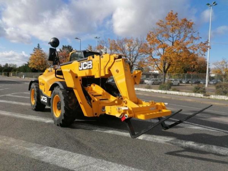 Teleskoplader a típus JCB 540-180, Gebrauchtmaschine ekkor: senlis (Kép 1)