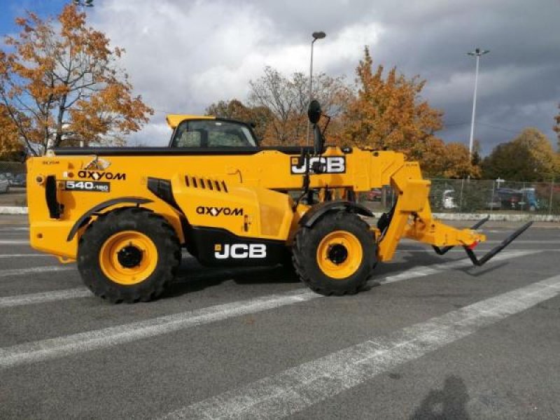 Teleskoplader tip JCB 540-180, Gebrauchtmaschine in senlis (Poză 4)