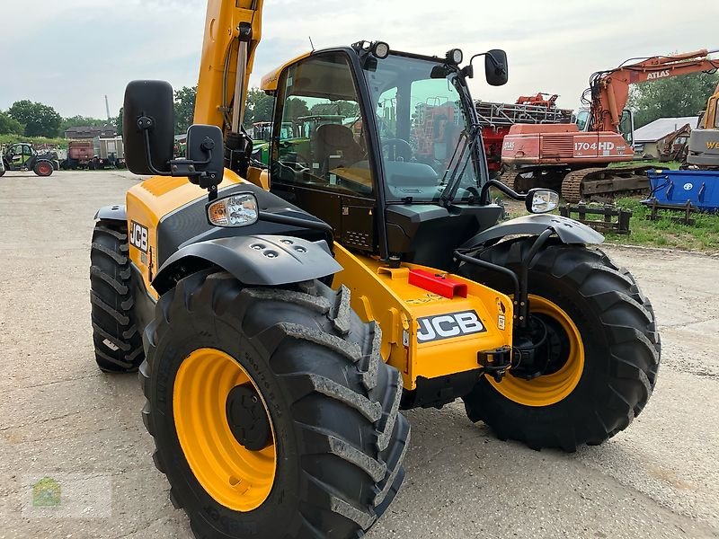 Teleskoplader van het type JCB 541-70 Agri Plus *Top Zustand*, Gebrauchtmaschine in Salsitz (Foto 8)