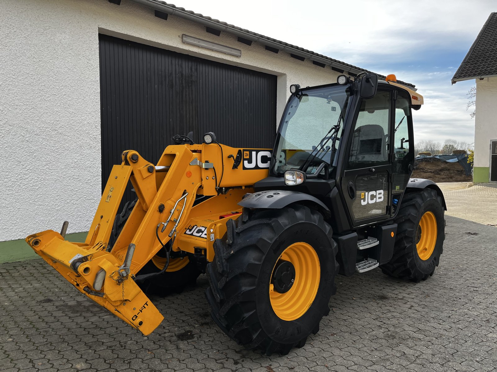 Teleskoplader typu JCB 541-70 Agri Plus, Gebrauchtmaschine v Taufkirchen/Vils (Obrázok 8)