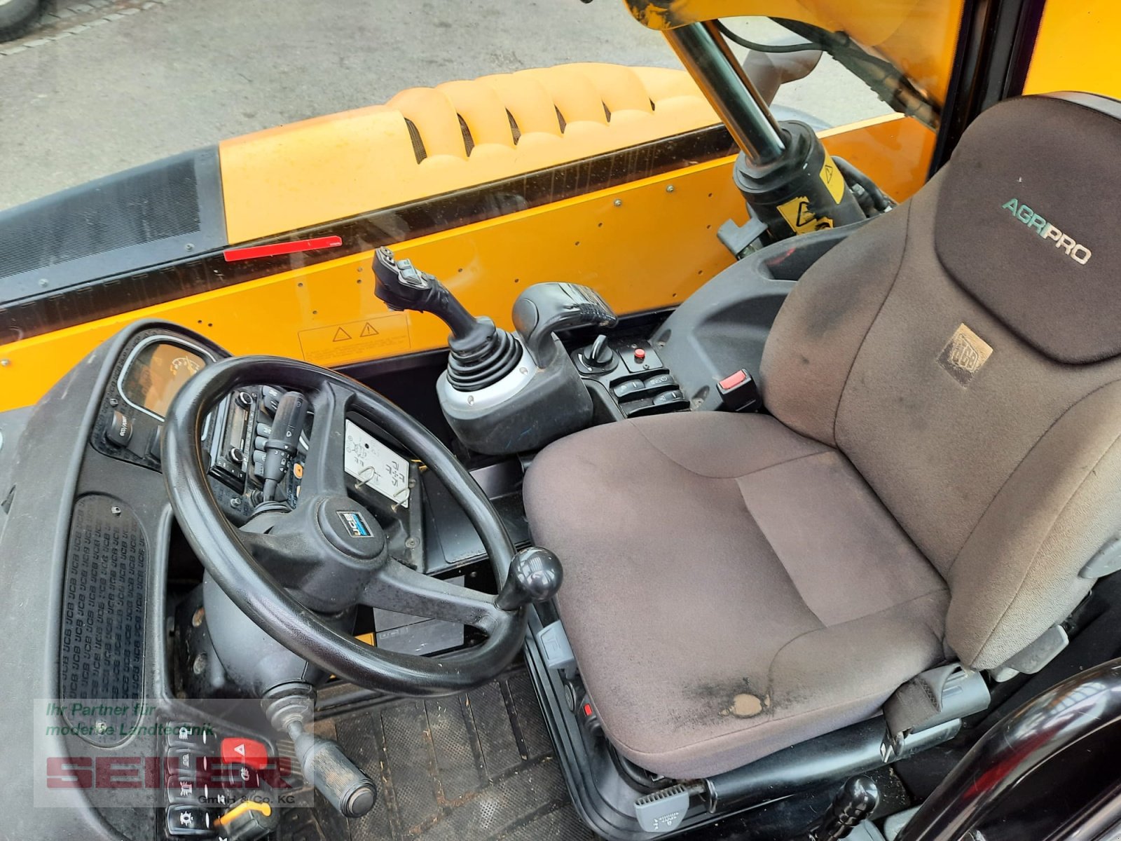 Teleskoplader of the type JCB 541-70 Agri Pro DualTec-VT 40km/h, Gebrauchtmaschine in Ansbach (Picture 10)