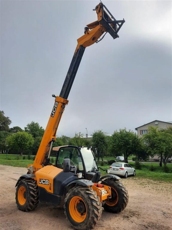 Teleskoplader typu JCB 541-70 AGRI-SUPER Pallegafler, Hitch krog, Aircondition, Central smørring. Ring til Ulrik på 40255544. Jeg snakker Jysk, tysk og engelsk., Gebrauchtmaschine v Kolding (Obrázok 7)