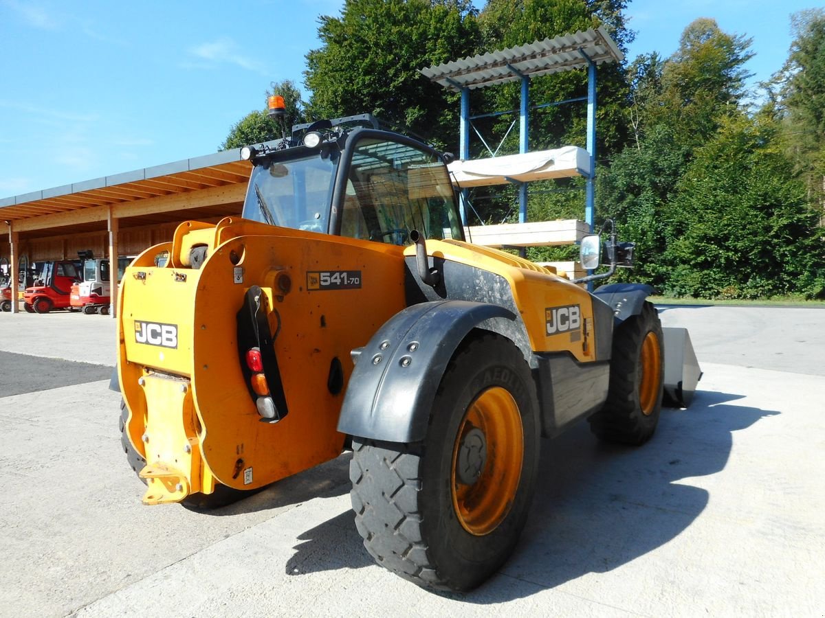 Teleskoplader van het type JCB 541-70 WASTEMASTER ( 4,1t-7m ) Schaufel NEU, Gebrauchtmaschine in St. Nikolai ob Draßling (Foto 4)