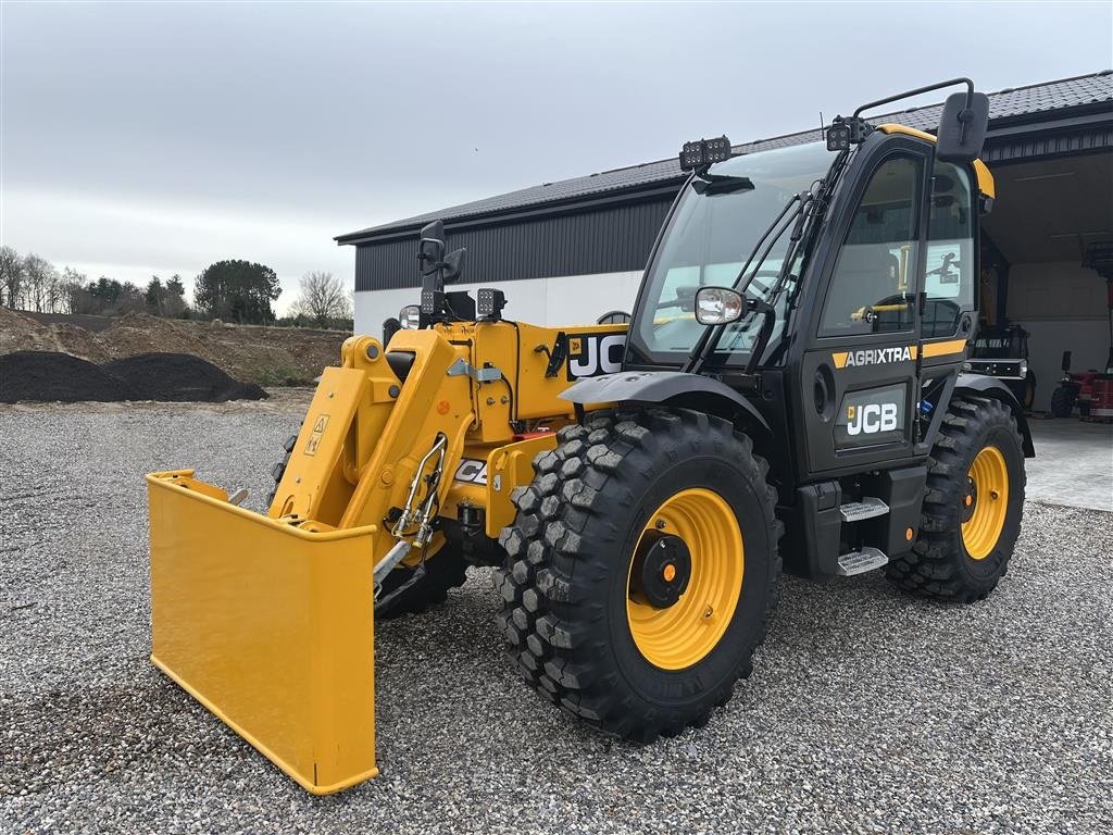 Teleskoplader of the type JCB 542-70 AGRI EXTRA, Gebrauchtmaschine in Mariager (Picture 1)