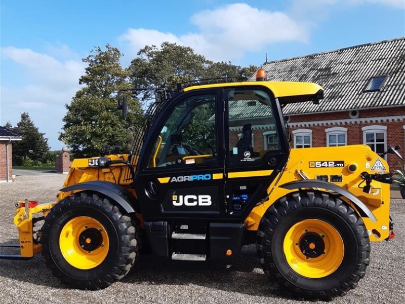 Teleskoplader typu JCB 542-70 AGRI PRO med kun 1738 timer som ny., Gebrauchtmaschine v Bylderup-Bov (Obrázok 1)