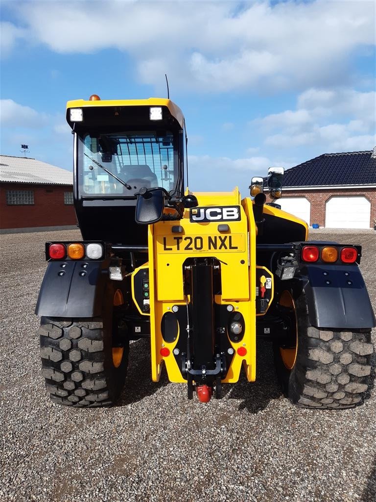 Teleskoplader van het type JCB 542-70 AGRI PRO årg 2020 kun kørt 1738 timer, Gebrauchtmaschine in Bylderup-Bov (Foto 4)