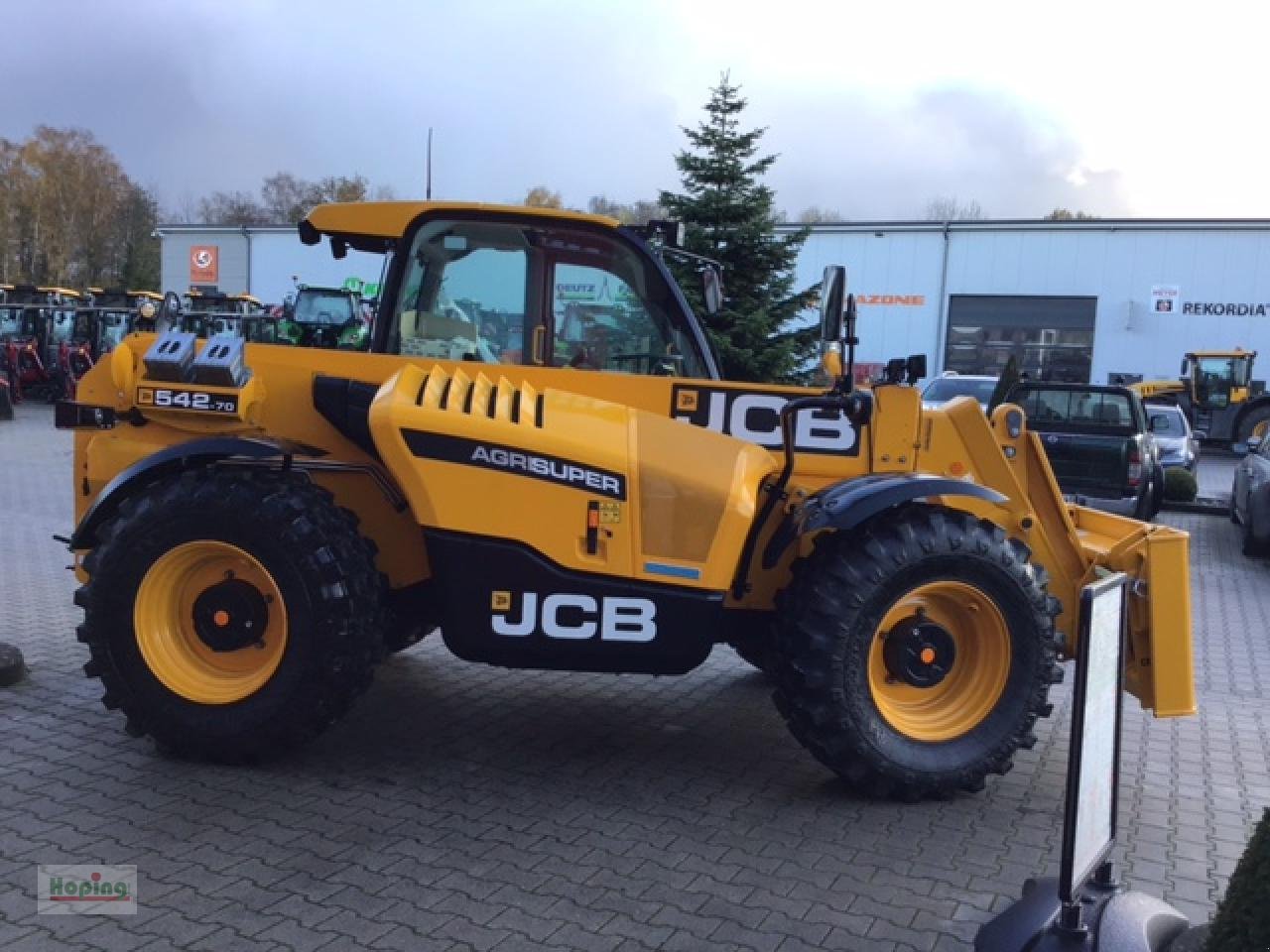 Teleskoplader of the type JCB 542-70 Agri Super, Neumaschine in Bakum (Picture 4)