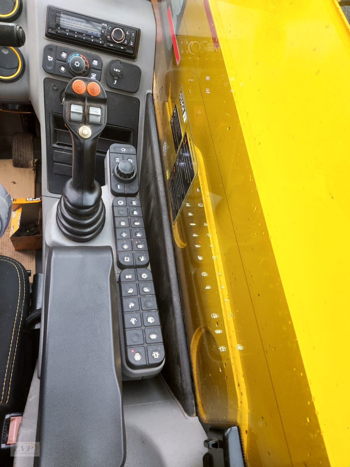 Teleskoplader a típus JCB 542-70 Agri-Xtra 40km 6fach PowerShift, Gebrauchtmaschine ekkor: Pegnitz (Kép 13)