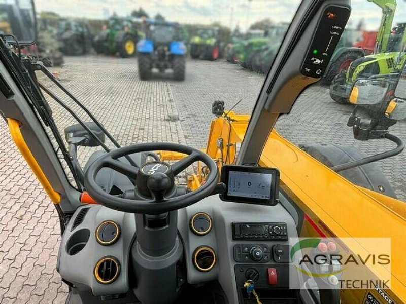 Teleskoplader van het type JCB 542-70 AGRI XTRA STUFE V, Gebrauchtmaschine in Calbe / Saale (Foto 11)