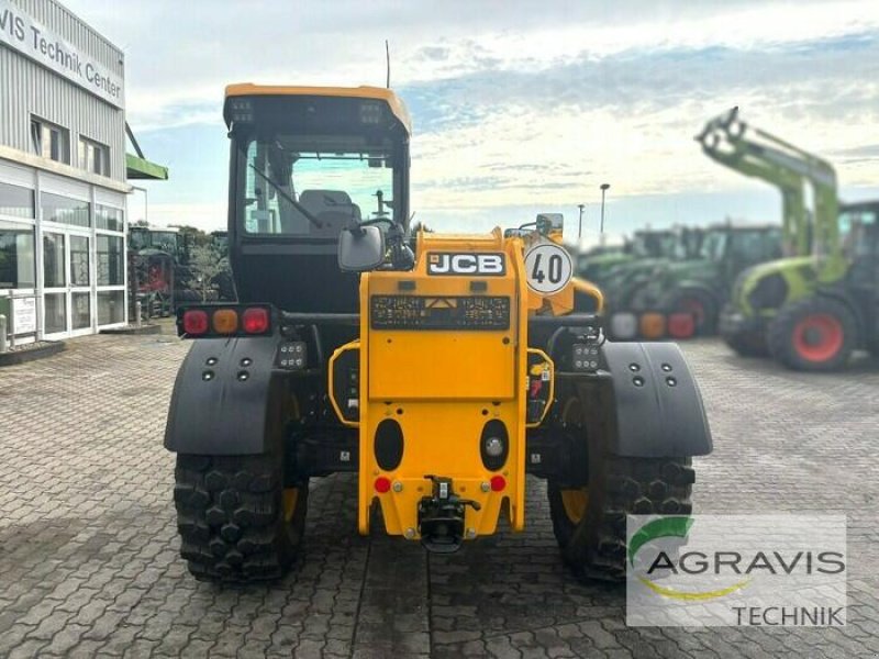 Teleskoplader van het type JCB 542-70 AGRI XTRA STUFE V, Gebrauchtmaschine in Calbe / Saale (Foto 4)