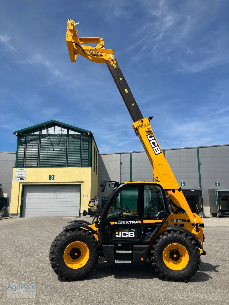 Teleskoplader van het type JCB 542-70 Agri Xtra, Neumaschine in Kirchdorf (Foto 2)