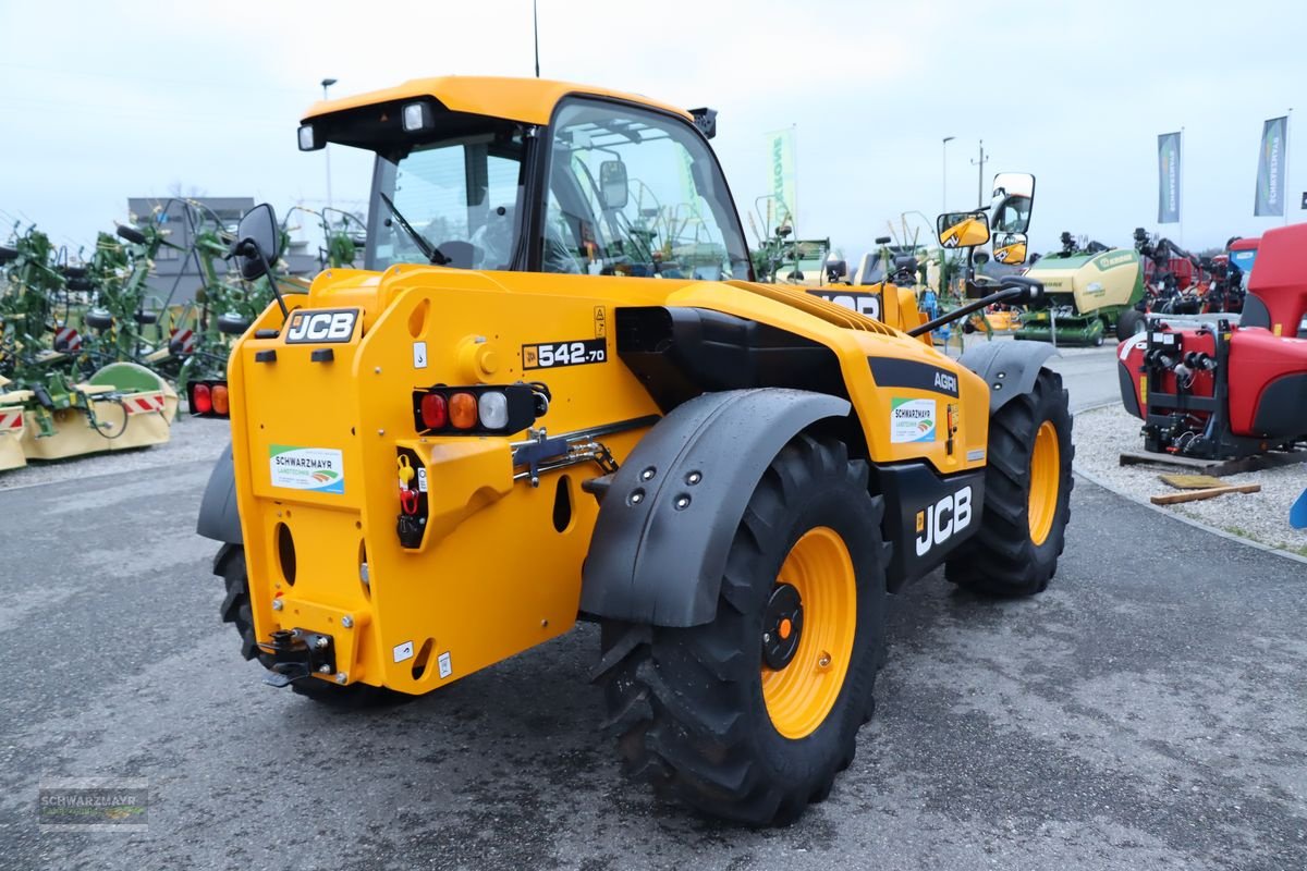 Teleskoplader van het type JCB 542-70 Agri, Vorführmaschine in Gampern (Foto 4)