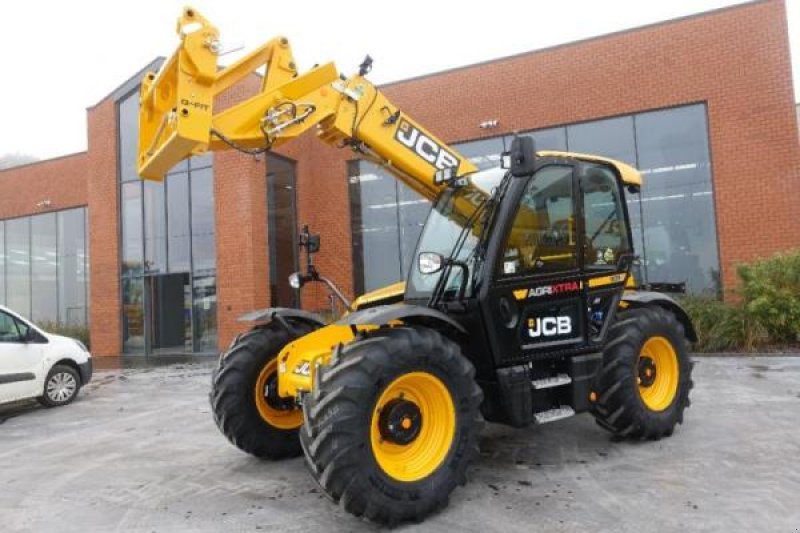 Teleskoplader typu JCB 542/70 Xtra Powershift 6 vitesses 40 K, Gebrauchtmaschine v Sorée (Obrázok 2)