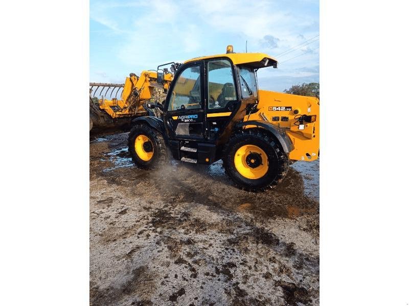 Teleskoplader du type JCB 542-70, Gebrauchtmaschine en Wargnies Le Grand (Photo 1)