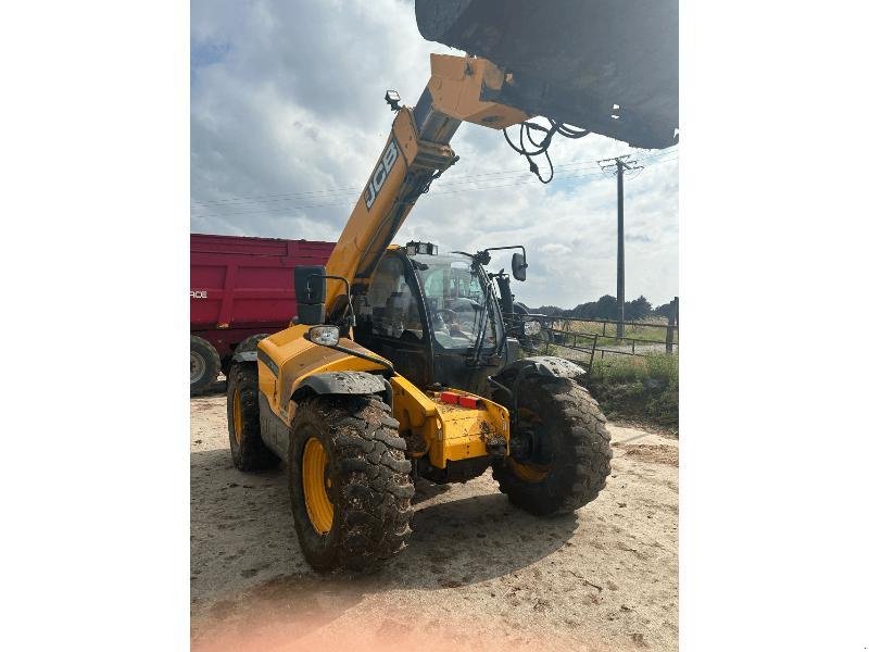 Teleskoplader du type JCB 542-70, Gebrauchtmaschine en Wargnies Le Grand (Photo 2)