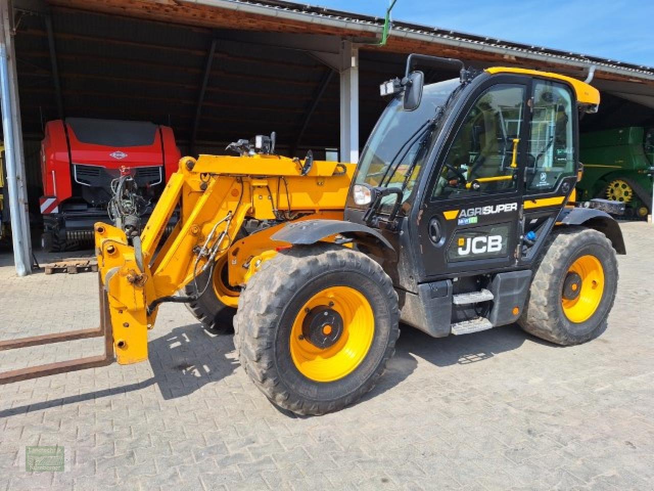 Teleskoplader Türe ait JCB 542.70 AgriSuper, Gebrauchtmaschine içinde Leubsdorf (resim 1)