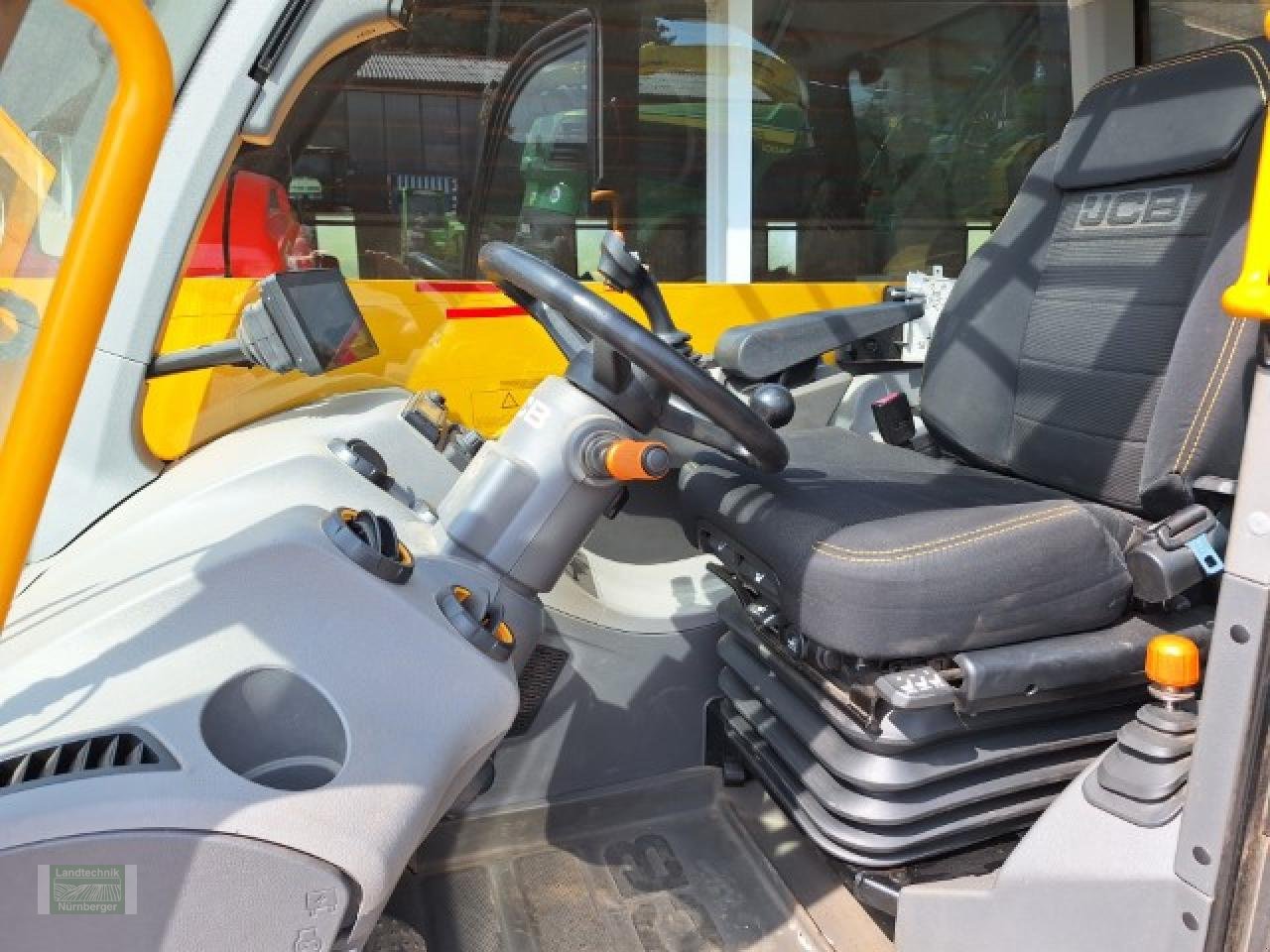 Teleskoplader typu JCB 542.70 AgriSuper, Gebrauchtmaschine v Leubsdorf (Obrázek 5)