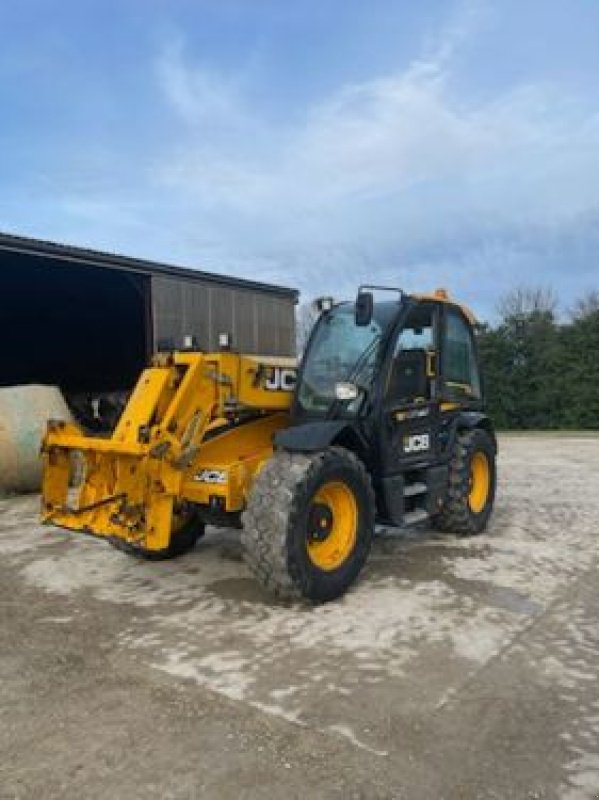 Teleskoplader van het type JCB 54270AGST4F, Gebrauchtmaschine in Sainte Menehould (Foto 4)