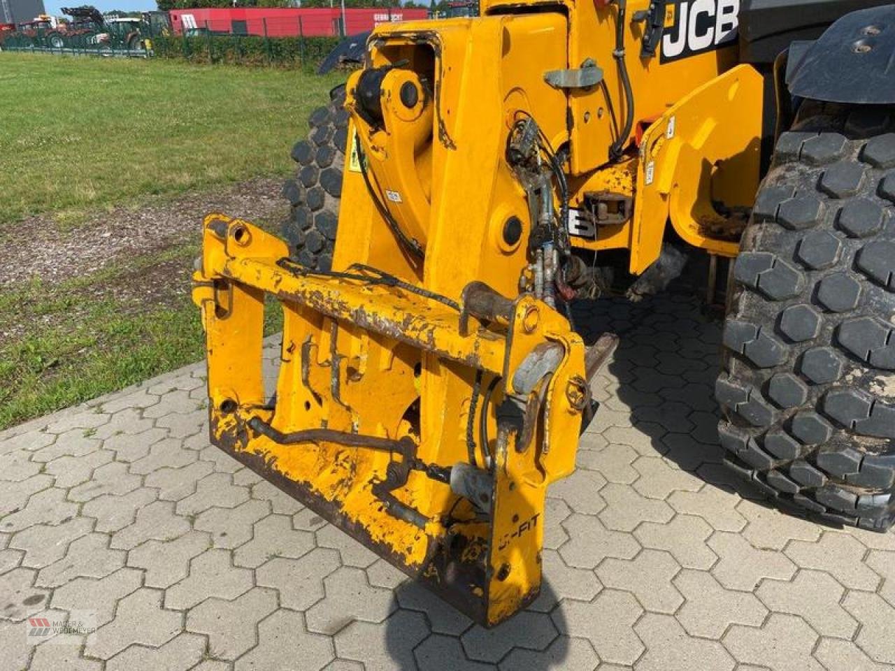 Teleskoplader des Typs JCB 550-80 AGRI-SUPER, ANBAUGERÄTEN, Gebrauchtmaschine in Oyten (Bild 2)