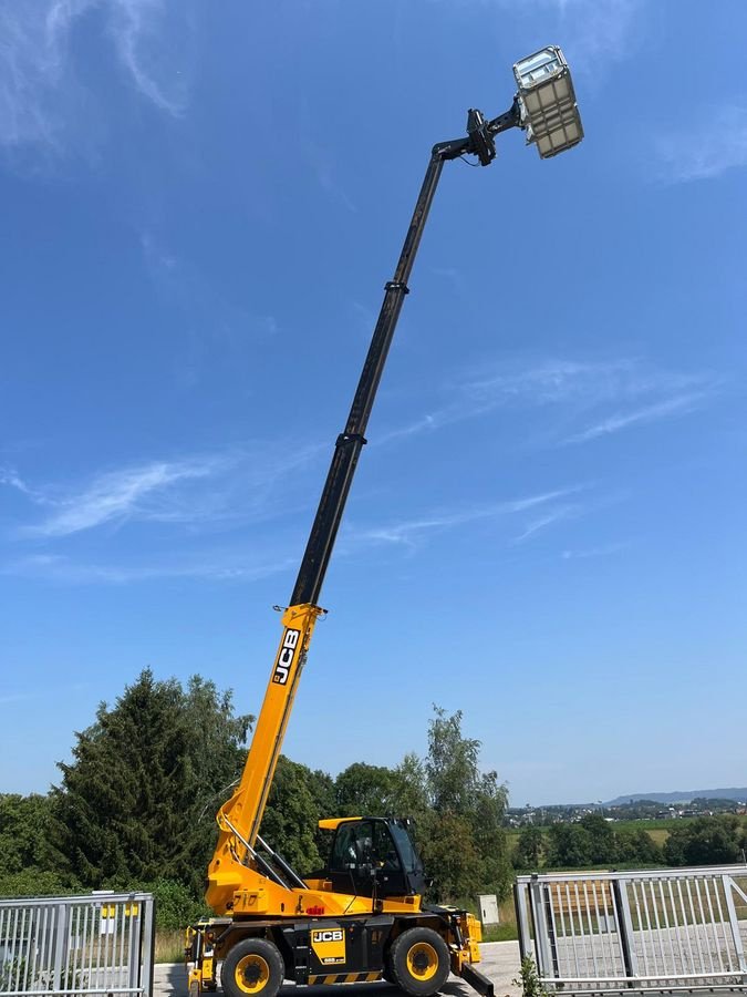 Teleskoplader van het type JCB 555P-21, Neumaschine in Wien (Foto 14)