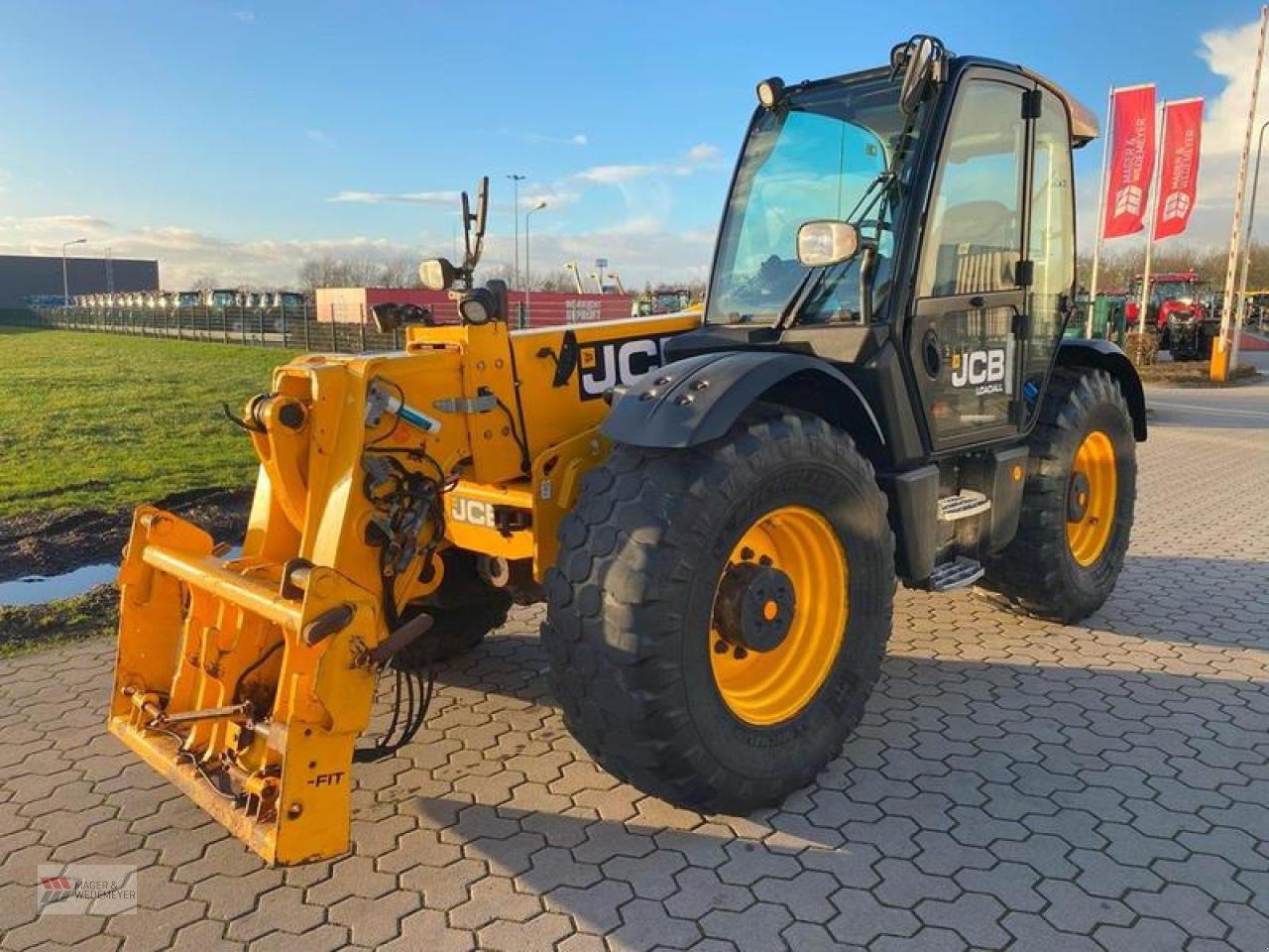 Teleskoplader tipa JCB 560-80 AGRI SUPER MIT DRUCKLUFT, Gebrauchtmaschine u Oyten (Slika 1)