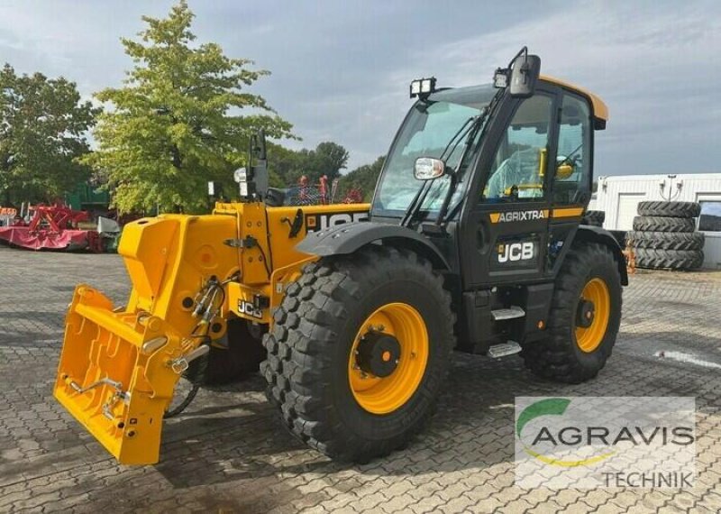 Teleskoplader des Typs JCB 560-80 AGRI XTRA DUALTEC, Gebrauchtmaschine in Calbe / Saale (Bild 1)