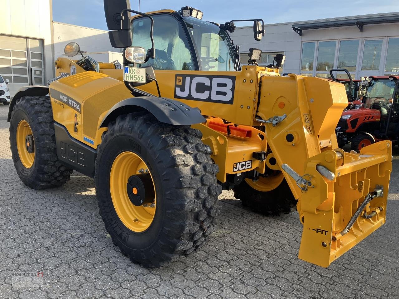 Teleskoplader of the type JCB 560-80 Agri Xtra, Neumaschine in Tönisvorst (Picture 3)