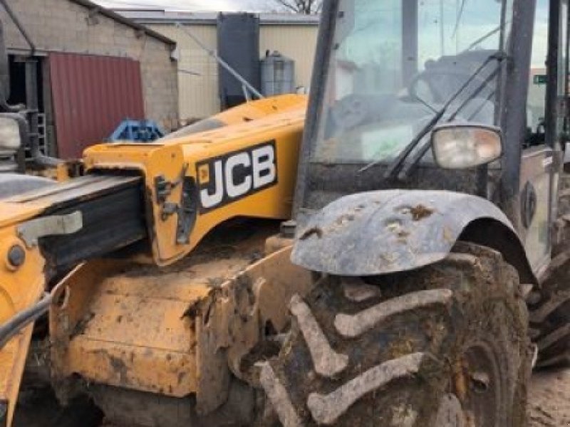 Teleskoplader del tipo JCB JCB 526.56 AGRI, Gebrauchtmaschine en Feurs (Imagen 1)