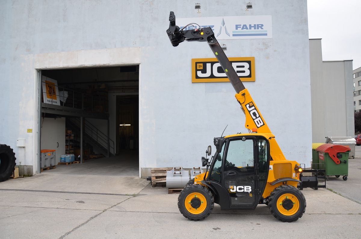 Teleskoplader tip JCB Kompaktteleskoplader 514-40 Agri, Neumaschine in Wien (Poză 2)