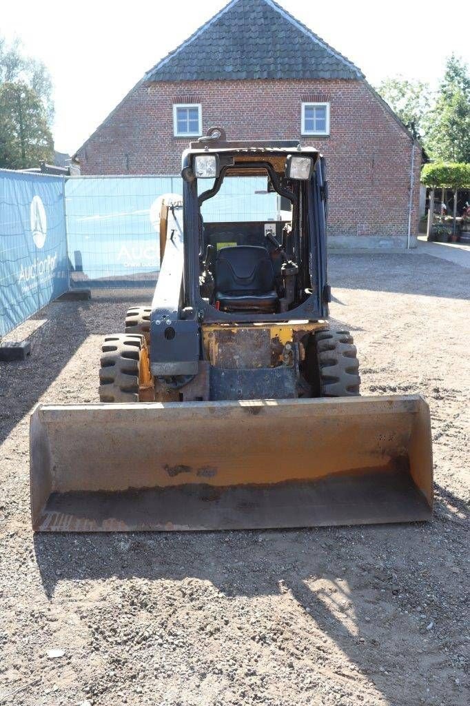 Teleskoplader van het type JCB Robot SLP160, Gebrauchtmaschine in Antwerpen (Foto 9)