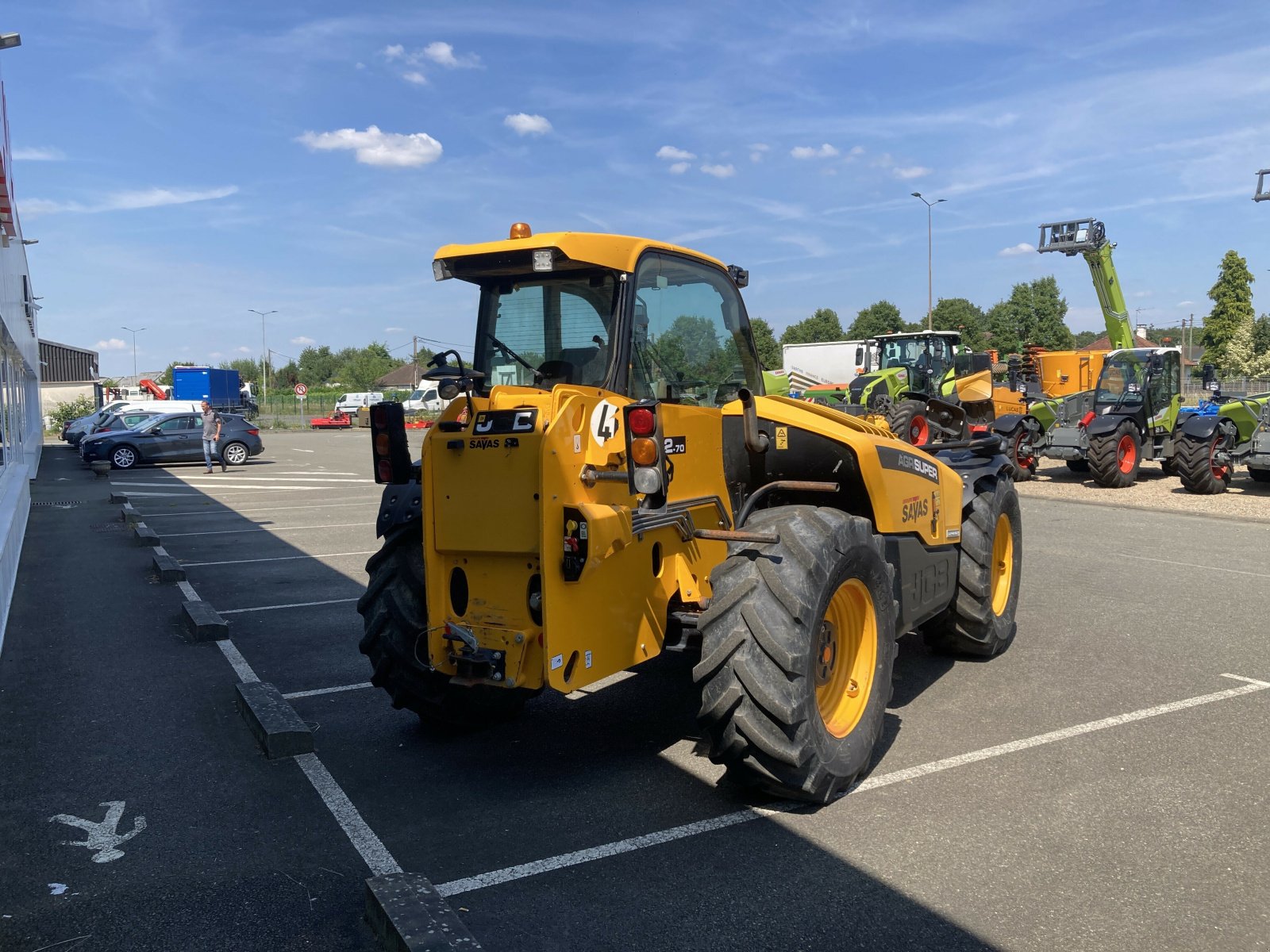 Teleskoplader от тип JCB TELESCOPIQUE JCB 532-70, Gebrauchtmaschine в ST CLEMENT DE LA PLACE (Снимка 3)