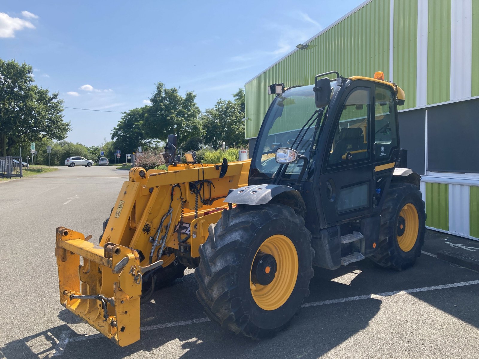 Teleskoplader typu JCB TELESCOPIQUE JCB 532-70, Gebrauchtmaschine v ST CLEMENT DE LA PLACE (Obrázek 5)