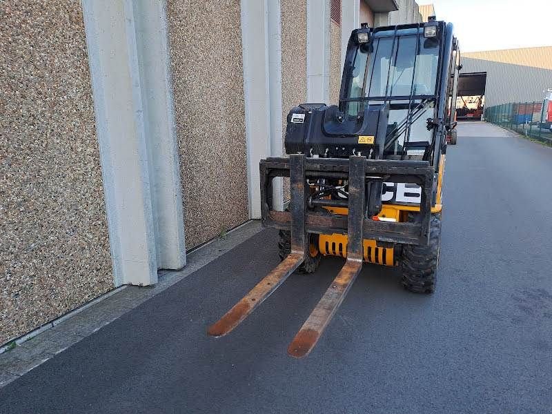 Teleskoplader of the type JCB TLT 30 G, Gebrauchtmaschine in Waregem (Picture 4)