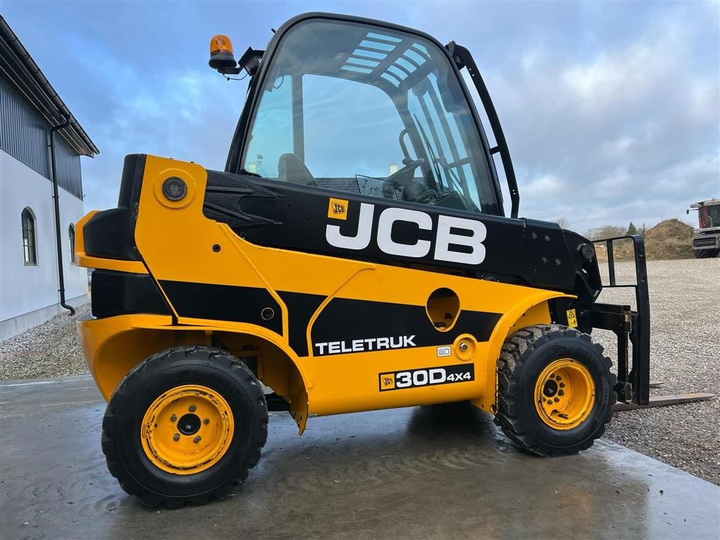 Teleskoplader tip JCB TLT 30D, Gebrauchtmaschine in Mariager (Poză 8)